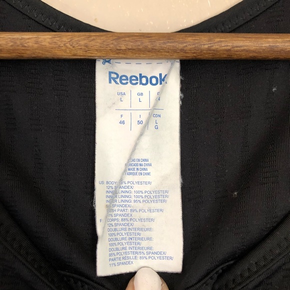 Reebok - Picture 3 of 5